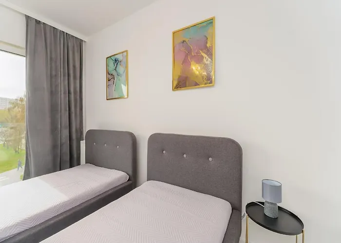 Apartment Fredry 2 Liliowy