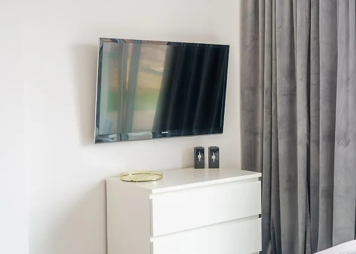 Apartment Fredry 2 Liliowy *