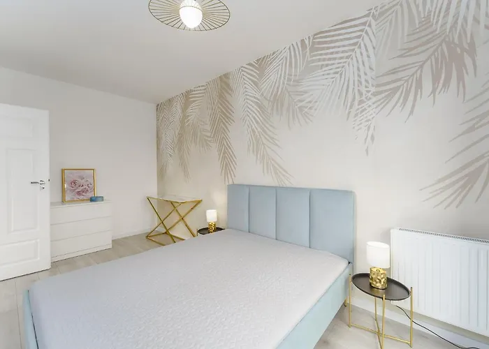 아파트 Fredry 2 Liliowy *