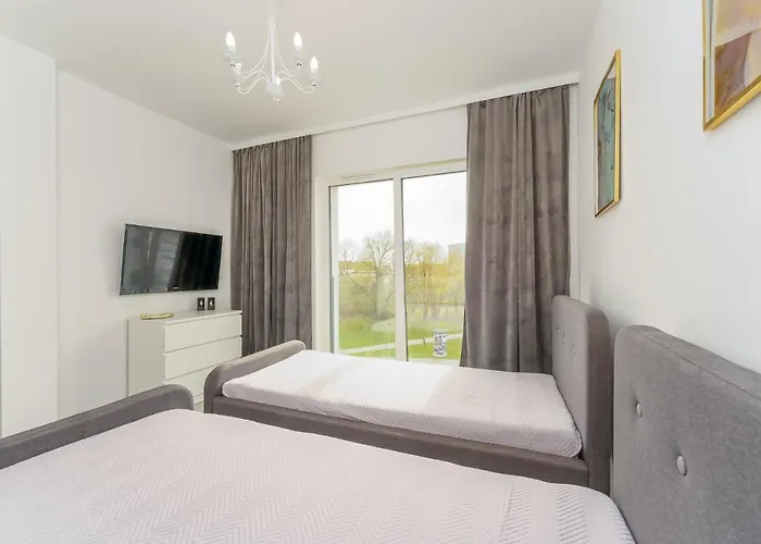 Fredry 2 Liliowy كولوبرزيغ