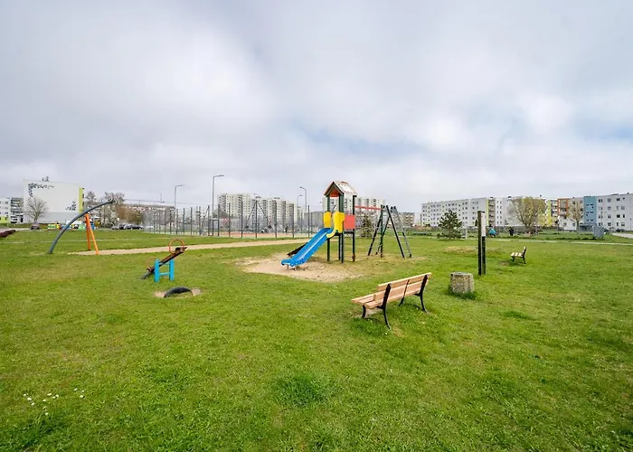 Fredry 2 Liliowy 코워브제크