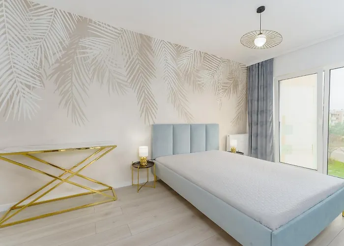 아파트 Fredry 2 Liliowy