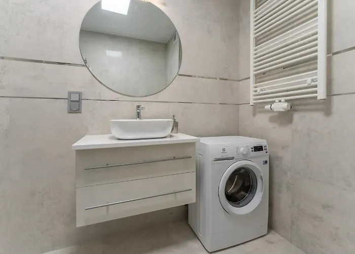 شقة Fredry 2 Liliowy كولوبرزيغ