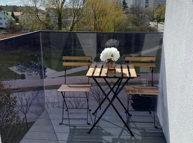 Fredry 2 Liliowy 아파트 *