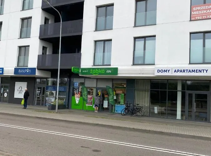 아파트 Fredry 2 Liliowy 코워브제크